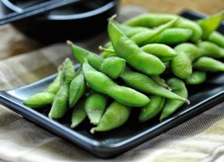 Do You Like To Snack? Here Are Some Options With 100 Calories Or Less Weight Loss Snacks